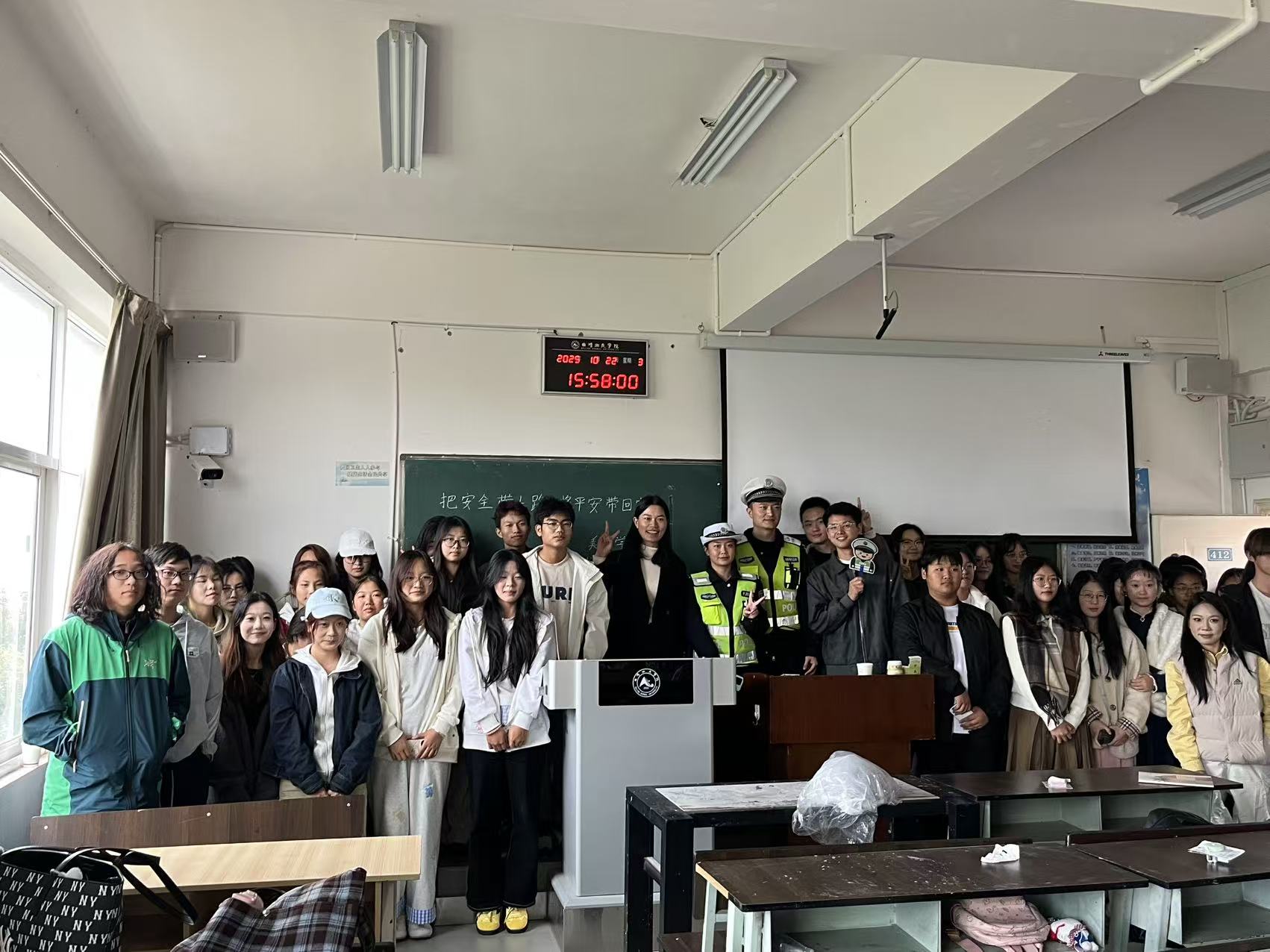 图4.jpg 图4.jpg